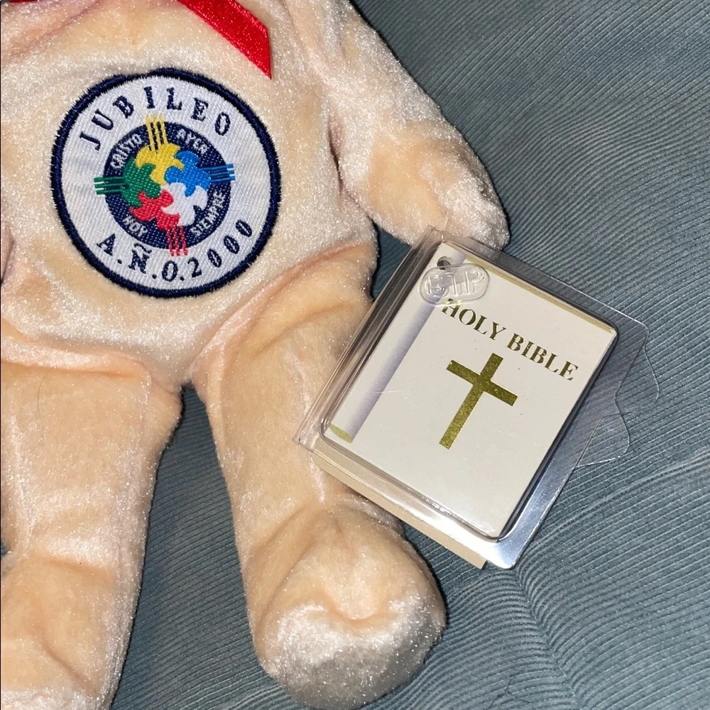 Holy Bears Jubileo Jubilee ANO 2000 Red Bow and Bible Religious Plush